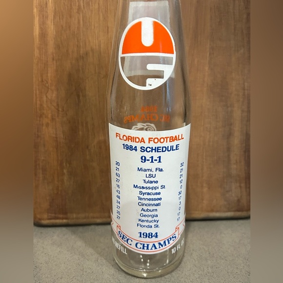 1984 Florida Gator Sec Champs Coke bottle - Picture 4 of 4